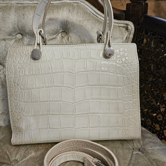 GAL in the closet 2 way bag - Picture 2 of 5